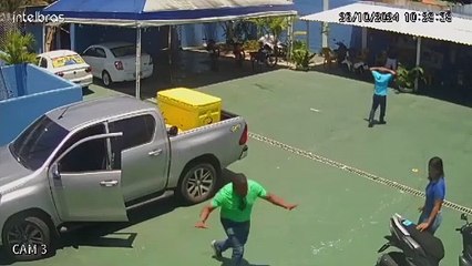 Homens armados invadem comitê em Camaçari