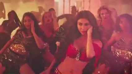 Fakeeran (Video) Mouni Roy  Sagar Midda  Tanishk Bagchi  Zahrah S Khan  Arvindr K  Bhushan K (2)