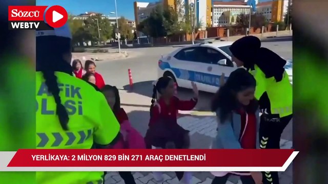 Bakan Yerlikaya'dan 'çakar' çıkışı: Trafikte üstünlük taslayanlara asla müsaade etmeyeceğiz Bakan Yerlikaya'dan 'çakar' çıkışı: Trafikte üstünlük taslayanlara asla müsaade etmeyeceğiz