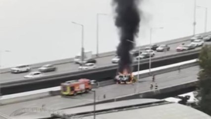 서울 강변북로 달리던 SUV 화재..."차량 완전히 타" / YTN