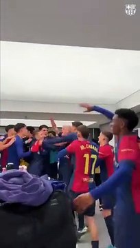 Barcelona Players Celebrating After The El Clasico Win