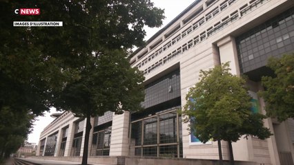 La chasse aux structures inutiles de l'Etat