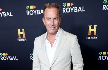 Perché Kevin Costner ha fatto tingere i capelli a un collega sul set