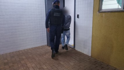 Homem é preso pela GM por furto de celular