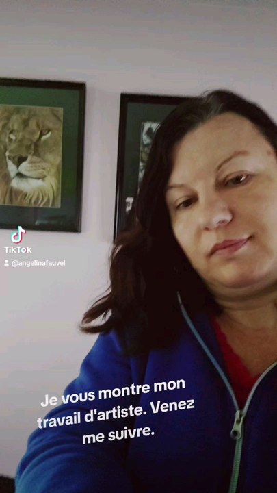 Je suis une artiste peintre. Venez me suivre sur Instagram, TikTok et ici. ️ #art #peinture #artiste #création #inspiration