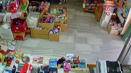 Avcılar'da 'maytap' kavgası Yumruklar havada uçuştu