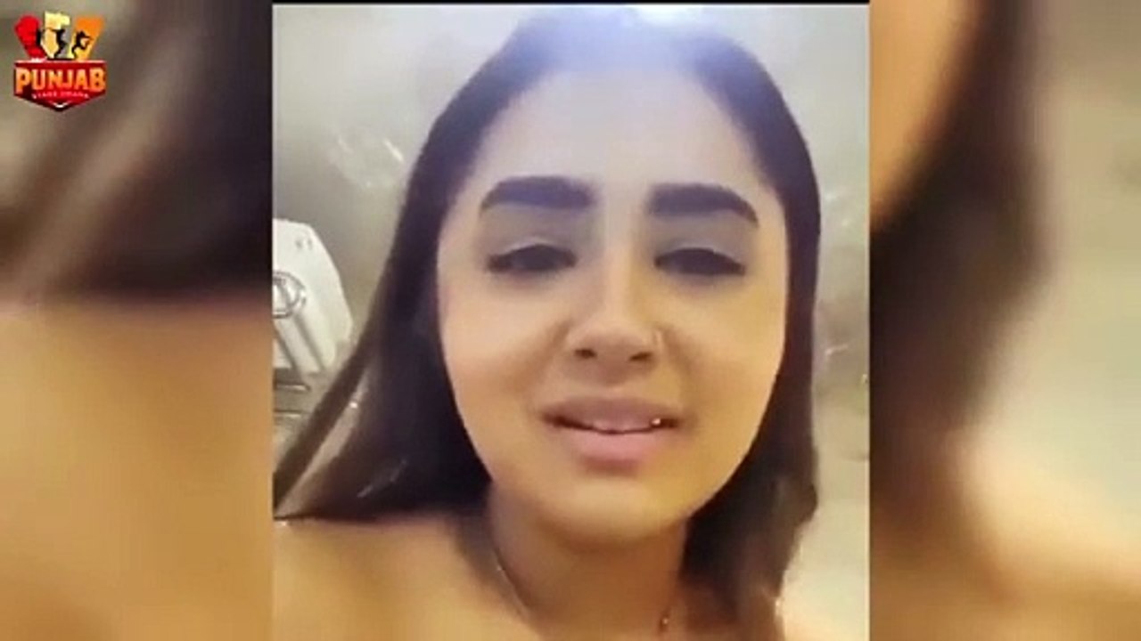 Manahil Malik TikToker ki full nazeba video aga ee hy Manahill Malik 