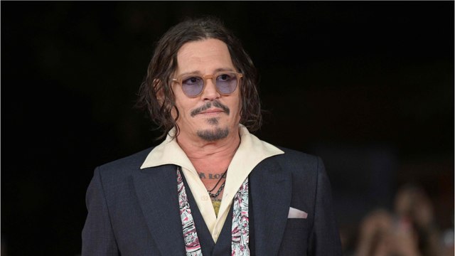 GALA VIDEO - Johnny Depp reconnaissant après les épreuves : “Sans vous je ne serais pas là, je serais nulle part”