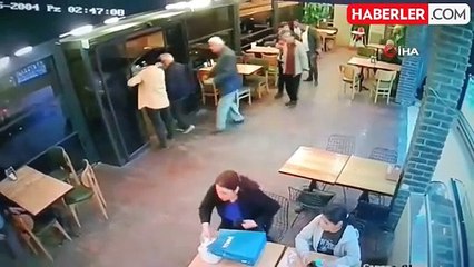 Kozan'da 5 Büyüklüğündeki Deprem Vatandaşları Sokağa Döktü