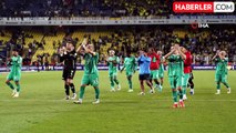 Fenerbahçe, Bodrum FK'yi 2-0 Mağlup Etti