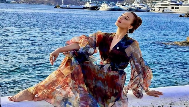 Short Biography Lulia Vantur Playback Singer