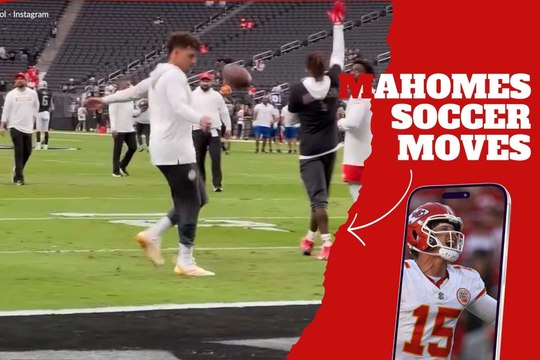 Patrick Mahomes seems possessed by Lionel Messi and LeBron James in pregame warmup