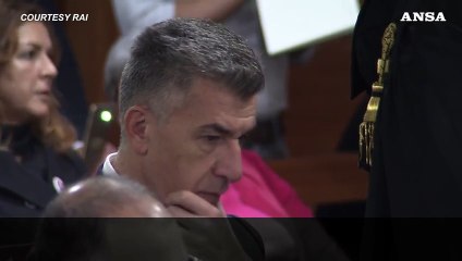 Turetta piange in aula: "Incolpavo Giulia di non poter portare avanti la mia vita"
