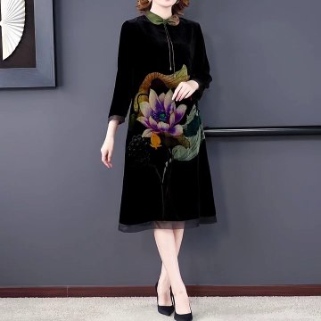 2024 Black Floral Velvet Polo Collar Midi Dress Autumn Winter Thick Warm Loose Prom Dress Women Korean Vintage Hepburn Vestidos Price Now: USD 34.92 (Original price: USD 69.85, 50% off) Click & Buy: s.click.aliexpress.com/e/_EuJjNZB