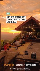 Candi Ijo Cocok Buat Kalian Yang Suka Sunset
