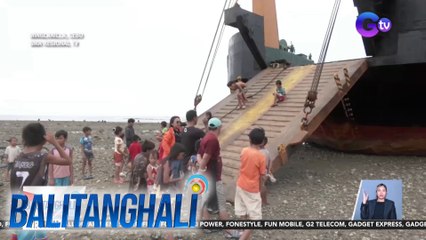 Cargo vessel, sumadsad sa pampang sa kasagsagan ng Bagyong #KristinePH; Mga tripulante, nakaligtas | Balitanghali