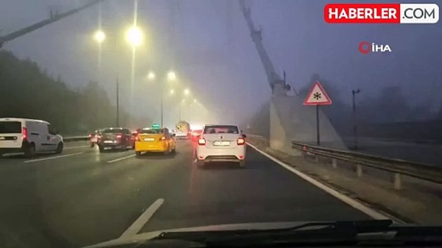 İstanbul Boğazı'nda Sis Nedeniyle Vapur Seferleri İptal Edildi