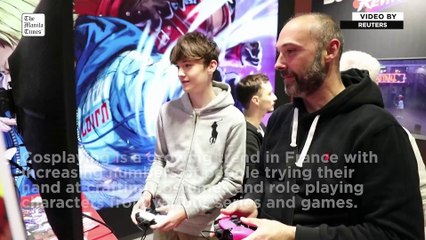 Cosplayers take over Paris video games fair as Halloween nears