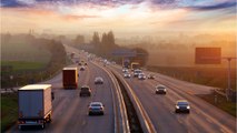 Une ligne rouge sur l’autoroute ? Que signifie ce nouveau marquage