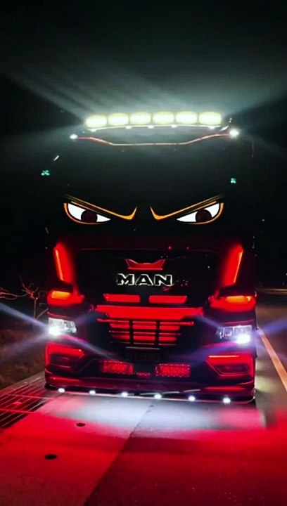 Truck eye video #truckdriver #trucks #automobile #carhorn