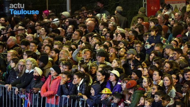 Final du spectacle de la Machine Le Gardien du Temple - La Porte des Ténèbres (jour 3) à Toulouse