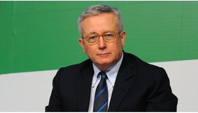 Tremonti in esclusiva a Money.it spiega problemi del MES e rischio Troika per l'Italia