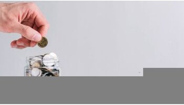 “Prelievo forzoso in arrivo. A rischio risparmi, immobili e pensioni”. Parla Marco Rizzo