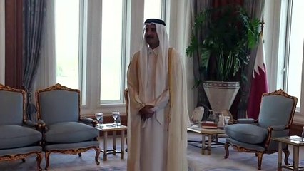 أمير قطر يستقبل النائب الأول بمناسبة زيارته للدوحة