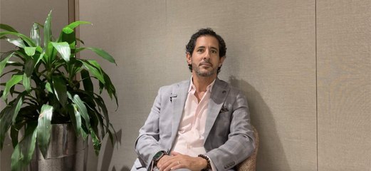 Con Mauricio Aceves: "El 'dry martini' se inventó en el Knickerbocker gracias a los Rockefeller"