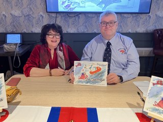 Discover the Exciting Launch of 'Dee Cleans the Sea' 🌊