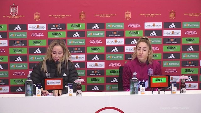 Olga Carmona y Montse Tomé en rueda de prensa