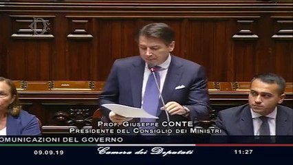 Conte spiega il programma scuola: “Aumenteremo lo stipendio dei docenti”