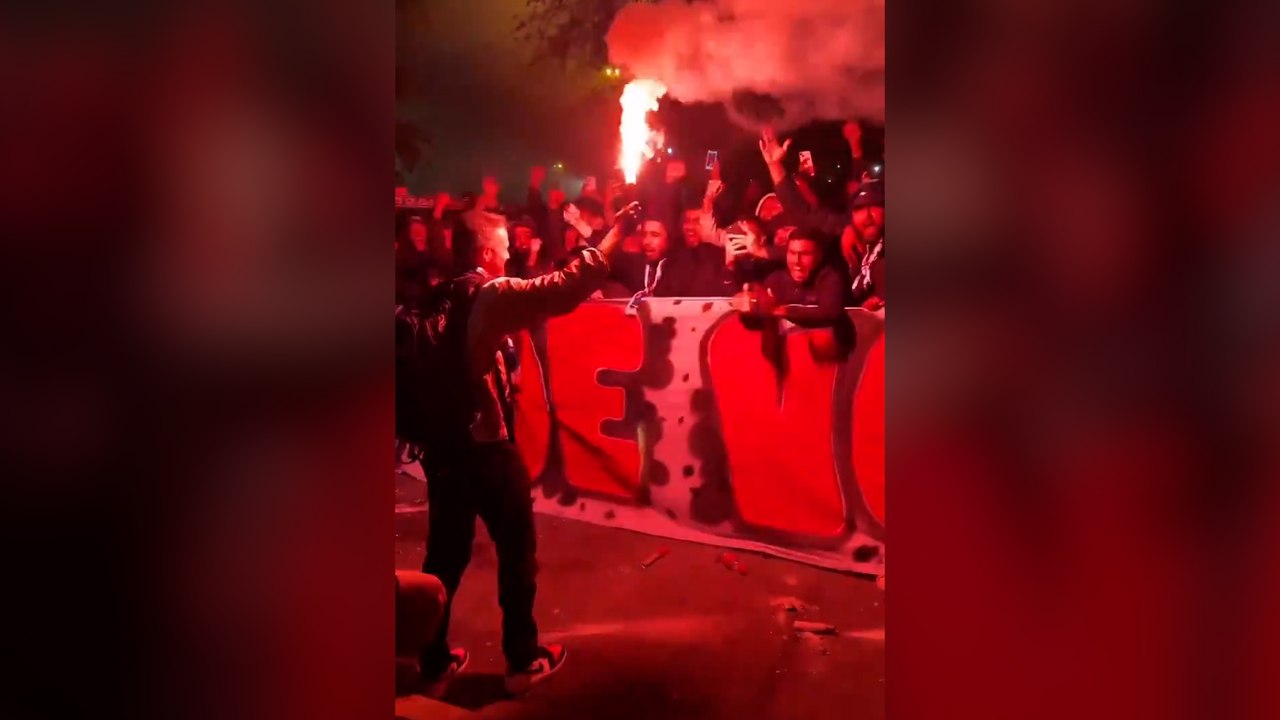 De retour de Marseille, le PSG accueilli en triomphe