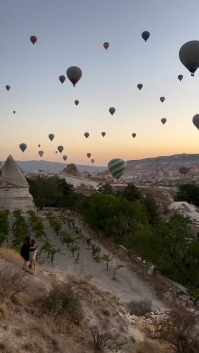 LE PLUS BEL envol de mongolfieres à Gorëme