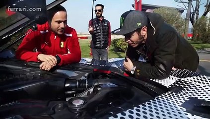 Ferrari 488 Pista, al volante c'è Valentino Rossi - VIDEO
