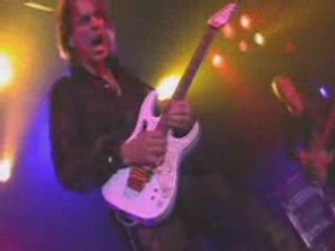G3 partie 4 joe satriani , steve vai , yngwie malmsteen live