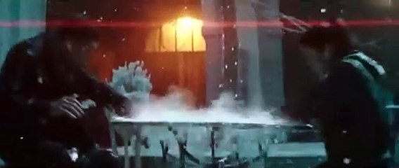 Apple: lo spot di Natale 2017 fa sognare sulle note di 'Palace' (VIDEO)