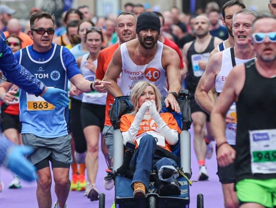 Colin Farrell läuft Dublin-Marathon mit kranker Freundin