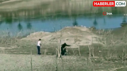 Bataklığa Saplanan Çocuk Kurtarıldı