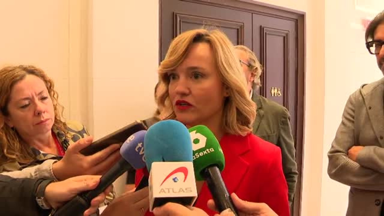 Pilar Alegría: "Las administraciones y los clubes tenemos que trabajar para dar una respuesta contundente"