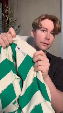 L’astuce pour enlever l’étiquette des vêtements facilement ️