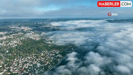İstanbul'da Sis Bulutları Kartpostallık Görüntüler Oluşturdu
