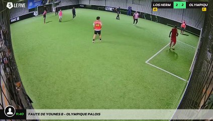 Faute de Younes B - Olympique Palois