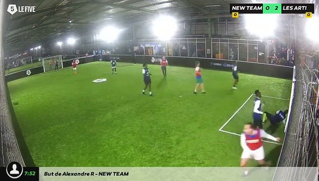 NEW TEAM - LES ARTISTES 28/10 à 20:10 - Football Cruyff (LeFive Bezons)