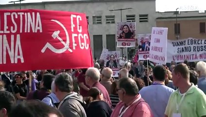 Corteo per la pace: "Schlein, Bonelli, Meloni e Crosetto guerrafondai"