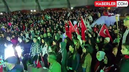 Alaplı'da Cumhuriyet Bayramı'nda fener alayı coşkusu