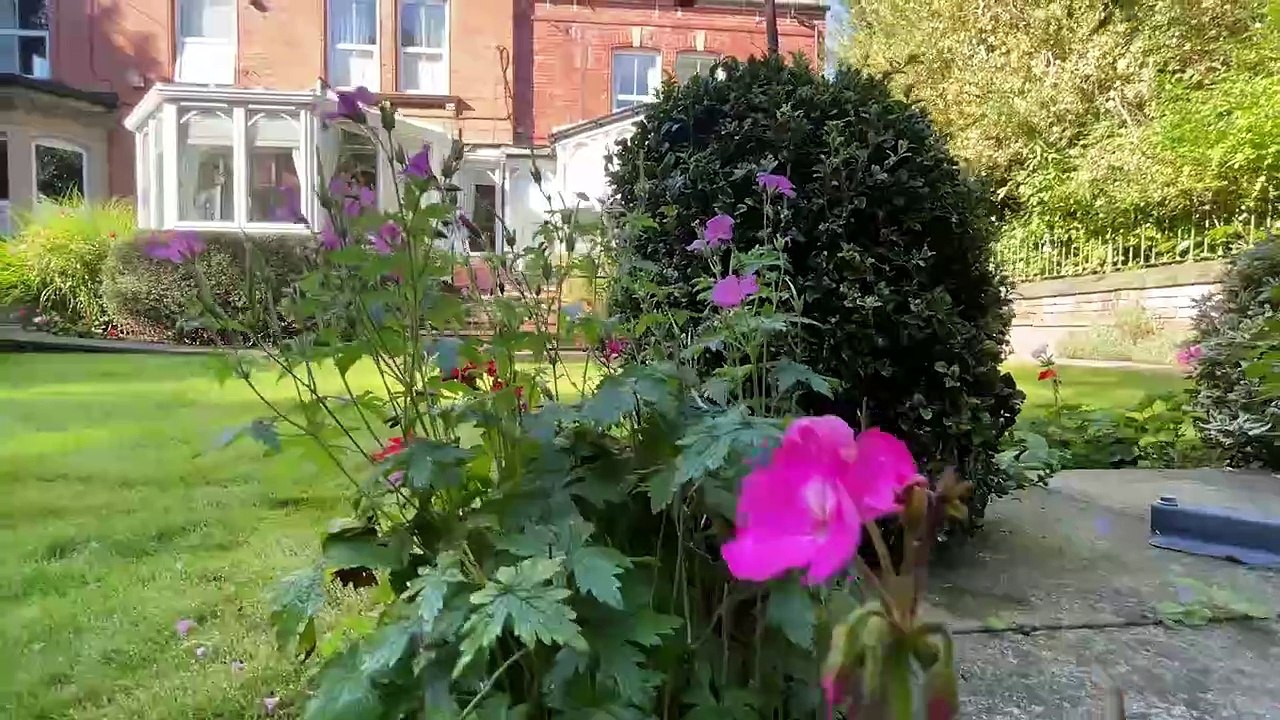Dyneley House Chapel Allerton: Care home resident Elsie Pearman celebrates 108th birthday in Leeds