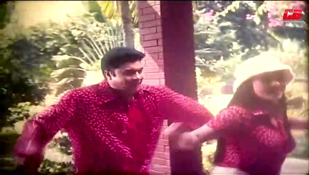 Ful Dekhle Icche Kore _ ফুল দেখলে ইচ্ছে করে ছোয়ে দিতে _ Manna _ Purnima _ Ulta Palta Movie Song