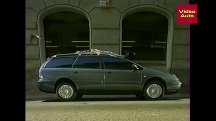 Publicité Citroën C5 break : la chute (2001)