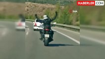Motosiklet Üzerinde Dans Eden Sürücü Trafik Kurallarını İhlal Etti